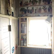 labrico ご使用例 xsayo x 様 洗面所のdiyに 横に取り付けが可能なラブリコ1 4アジャスターで壁を傷つけることなく 収納スペースを増やしてしていただけます 女性や家族が楽しめる安全で手軽なdiy商品 ラブリコ 自分の暮らしたい形や生活スタイル