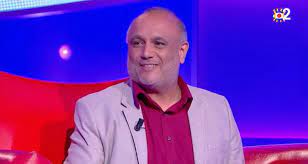 Jun 19, 2021 · dans tout le monde veut prendre sa place, diffusé ce samedi 19 juin sur france 2, le champion actuel du jeu, samuel, a raconté comment il avait fait la connaissance de son épouse… qui ne s'en. Tout Le Monde Veut Prendre Sa Place Le Champion De Nagui Mickael Elimine Avant Les 50 Victoires Sur France 2 Toutelatele