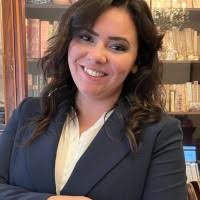 100+ profili “Ester”