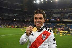 Geboren 18 januari 1976) is een argentijnse voetbalcoach en voormalig. Marcelo Gallardo An Interpretation Emulation Of His 4 1 3 2 Download Available Tactics Training Strategies Discussion Sports Interactive Community