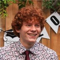 Chloe Belmont's Instagram, Twitter & Facebook