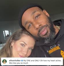 Allison Holker minnes Stephen tWitch Boss i første innlegg