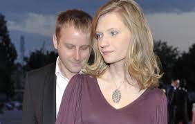 Browse agata buzek movies and tv shows available on prime video and begin streaming right agata buzek was born on september 20, 1976 in pyskowice, slaskie, poland. Malzenstwo Agaty Buzek Przezywa Kryzys Pomponik Pl