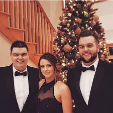 Tourism irelandподлинная учетная запись @tourismireland. Eamonn Holmes Children Everything You Need To Know About The Tv Star S Family And Their Careers Ok Magazine