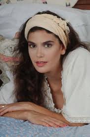 Gilbert adler, a l katz, scott nimerfro, fred dekker, ron finley, larry wilson, colman dekay, terry black, john harrison, walter hill, mae woods, frank darabont, randall jahnson. Teri Hatcher Teri Hatcher Young Teri Hatcher Girls Tv Series
