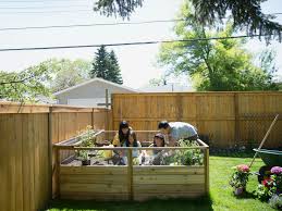 Learn how to build diy cedar raised garden beds using cedar fence pickets so you can grow vegetables, fruits and flowers right in your backyard. How To Make A Raised Bed Garden
