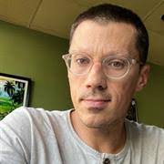 Derek Woods's Instagram, Twitter & Facebook