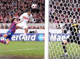 Die mannschaft von cheftrainer ronald koeman wird bis auf ganz wenige ausnahmen mit dem kompletten mannschaftskader in stuttgart antreten. Spielanalyse Ibrahimovic Schockt Entfesselten Vfb Vfb Stuttgart Fc Barcelona 1 1 Achtelfinale Champions League 2009 10 Kicker