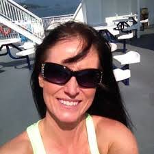 Eileen Monks's Instagram, Twitter & Facebook