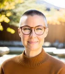 Bethany Webster's Instagram, Twitter & Facebook