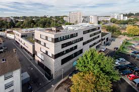 Unsere räume sind mit duschen und whirlpool ausgestattet. Kreishandwerkerschaft Monchengladbach