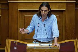 Κύπρου) χορήγηση τριών υποτροφιών και τριών βραβείων σε υποψήφιους διδάκτορες που ασχολούνται με το ελαιόλαδο και τα οφέλη υγείας. Toys Afhse Oloys Afwnoys O Kritwn Arsenhs Proteine Metanastria Gia Proedro Ths Dhmokratias In Gr