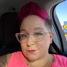 Lauren Perillo's Instagram, Twitter & Facebook