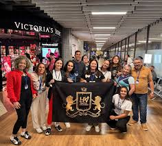 Da série: Feedbacks que amamos! 💙🇮🇱👏🏻 🎥 Ouça o que nossos clientes  tem a dizer sobre a experiência com a Hadassa Viagens! Cada detalhe foi  pensado para proporcionar uma experiência única e