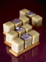 Chocolatier Francais Pierre Herme Paris Vieme Desserts Food Mini Cakes