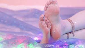 Feet 4k Video. Foot Fetish Closeup Party Feet Size 10 - Pornhub.com