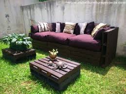 Paletlerden Yapilmis 12 Adet Kanepe Ve Koltuk Takimlari Pallet Sofa Pallet Lounge Mobilya Fikirleri