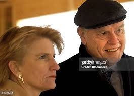 285 Shelly West Stock Photos, High-Res Pictures, and Images