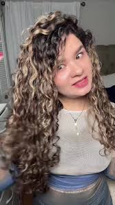 Embrace Your Curly Hair: Tips for Curly Girls