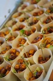 Wedding Food Canapes Serving Ideas 19 Ideas Ulichnaya Eda Eda Kejtering