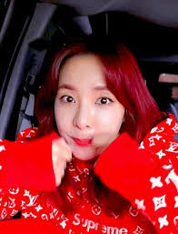 @performerDARA's video Tweet