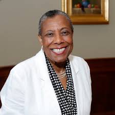 Hinds honors IDEAList employees