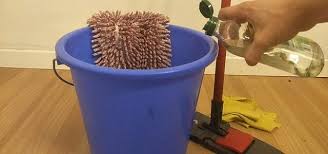 Das machst du am besten, bevor du das kleidungsstück in der waschmaschine reinigst. Silikon Entfernen Diese Hausmittel Losen Silikonreste Utopia De