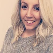 Laura Brunkow's Instagram, Twitter & Facebook