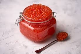 I've enjoyed these on scrambled eggs, on blini, on a bagel with cream cheese (best brunch dish ever), and as a topping on stuffed mushrooms. Chum Salmon Caviar Roe 100g Jar Buy Online Freshtohome Com