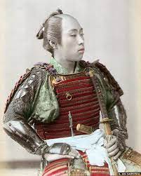 5 modern samurai hairstyles for men to get inspired. Chonmage Wikipedia