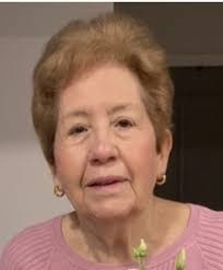 Carole Fleming's Instagram, Twitter & Facebook