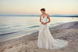 Check spelling or type a new query. Fit And Flare Brautkleider Avinia