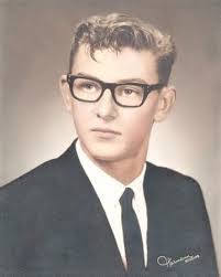 Aaron Rosenau's Instagram, Twitter & Facebook