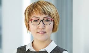 Elizabeth Yi's Instagram, Twitter & Facebook