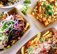 Disposable Food Trays 100-Pack 2lb Kraft Paper Food Trays – Waterproof,  Disposable, 6” X 3.85” X 1.7”, White Waterproof Food Serving Trays