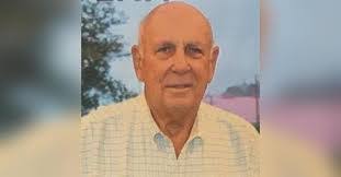 James Kennington's Instagram, Twitter & Facebook