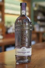 23 Gins Every Gin Drinker Will Love Gin Licor Diseno De Botella
