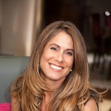 Amy Cramer's Instagram, Twitter & Facebook