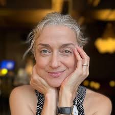 12 Tropes of Christmas: An anthology of festive romcom stories : Foxkirk,  Anna, Barker, Sandy, Brady, Ida, Catherine, Heidi, Duval, Louisa, Freeman,  Anne, Gibson, Jodi, O'Leary, Cassandra, Marsh, Nicola, Mayfair, Megan:  Amazon.co.uk: