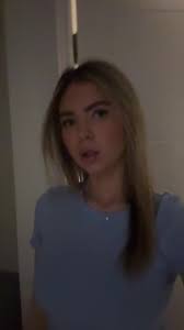 Emilia Royal Lila Pearson