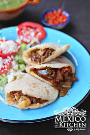 How To Make Gorditas Mexican Gorditas Recipe Delicious Recipe Gorditas Recipe Gorditas Recipe Mexican Maseca Recipes