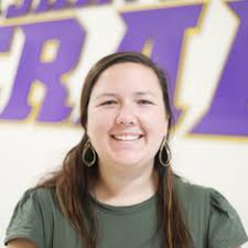 Regina Kerns's Instagram, Twitter & Facebook