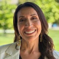 Teresa Lua's Instagram, Twitter & Facebook