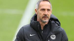Obecnie pełni funkcję trenera niemieckiego klubu eintracht frankfurt. Gmhug2qax6v60m