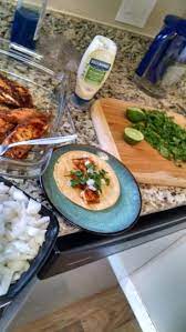 In a medium bowl, combine the tomatoes, onion, garlic, cilantro, and jalapeño, if using. Simple Blackened Tilapia Fish Tacos Recipes