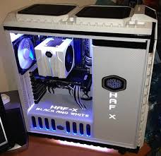 Black And White Computer Parts Name And Pictures Project Name Black And Whitetell Us A Little About Your Case Case Mod Well This Is The First Time I Do Something Like T Gaming Room Setup Pc Setup Pc Cases