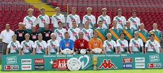 Previous lineup from werder bremen vs eintracht frankfurt on friday 26th february 2021. Kappa Sv Werder Bremen Jersey 2004 05 10 Micoud Event Black Men S S M L Xl Xxl Shirt Buy Order Cheap Online Shop Spieler Trikot De Retro Vintage Old Football Shirts Jersey From Super Stars