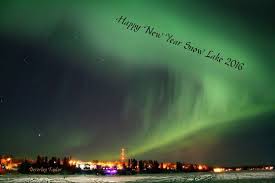 Unbelievable Shots Of New Year S Auroras Snow Lake Northern Lights Aurora