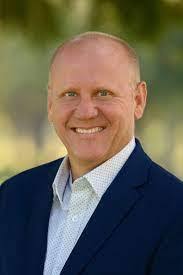 Gerald Tipton's Instagram, Twitter & Facebook