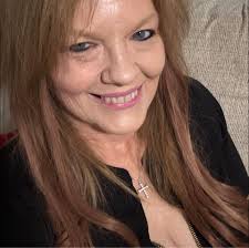 What is the best type of yarn for a baby blanket?